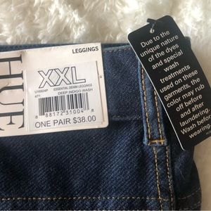 NWT.  Hue Jegging.  Size XXL (16).
